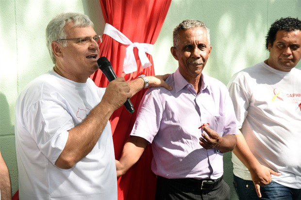 Câmara lança campanha Dezembro Vermelho 2016
