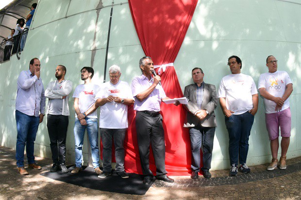 Câmara lança campanha Dezembro Vermelho 2016