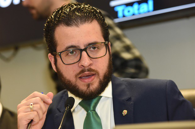 Câmara quer mais detalhes sobre projeto que altera Estatuto da Guarda