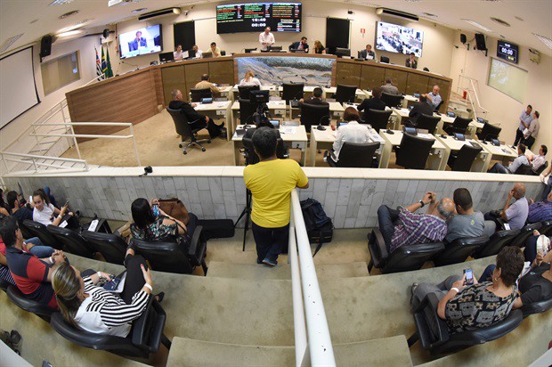 PLs 259 e 260 foram votados, em Segunda Discussão, na noite de segunda-feira (27)