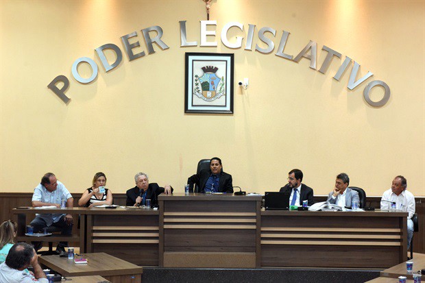 Vereador José Aparecido Longatto (PSDB) participa de audiência pública em Itirapina (SP)