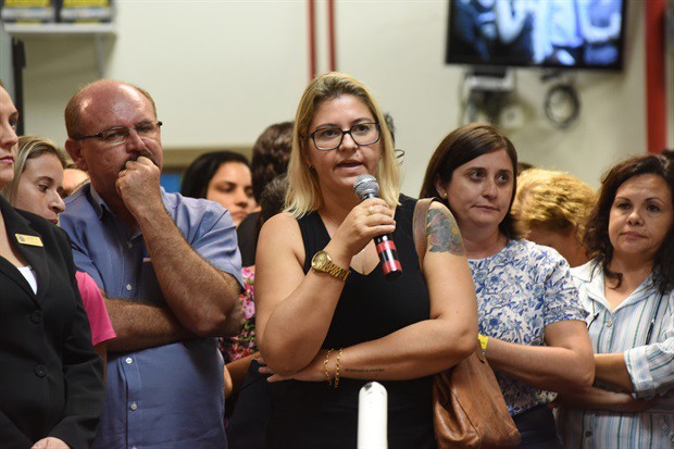 Público que acompanhou a reunião pública na galeria do plenário pôde fazer comentários e perguntas