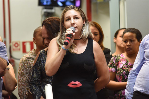 Público que acompanhou a reunião pública na galeria do plenário pôde fazer comentários e perguntas