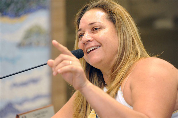 Vereadora destaca atuação de policiais em ocorrência de 3 de abril