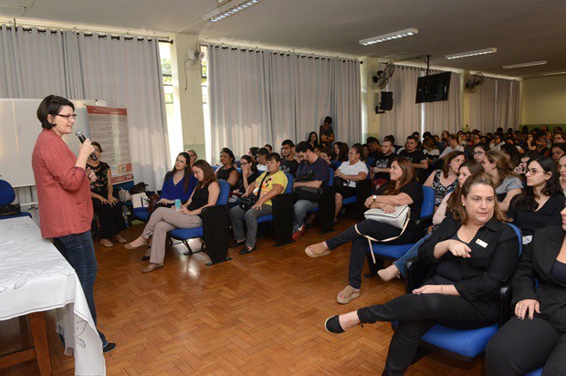 Nancy Thame, autora do projeto que institui a Semana, participou do evento