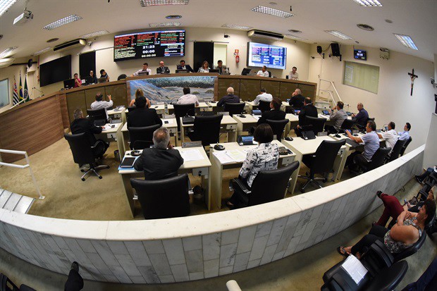 Reunião ordinária acontece no Plenário Francisco Antonio Coelho