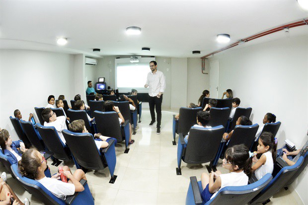 Trinta e três alunos, do 4º ano, estiveram no prédio anexo, nesta quarta-feira