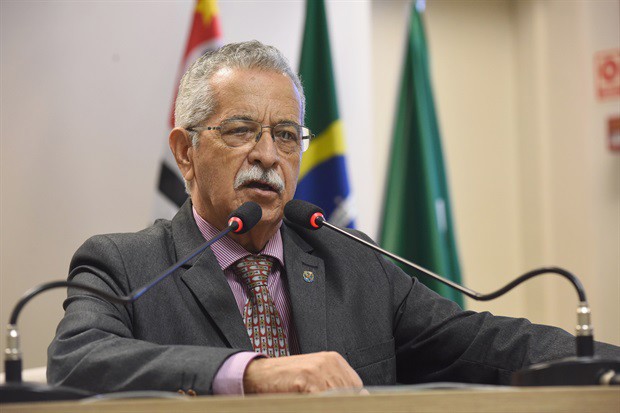 Capitão Gomes ocupou a tribuna da Câmara nesta segunda-feira (5)