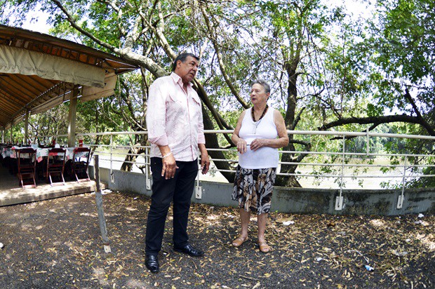 Lair Braga conversa com Maria Alaide Pecorari:  iluminação precária e falta de segurança