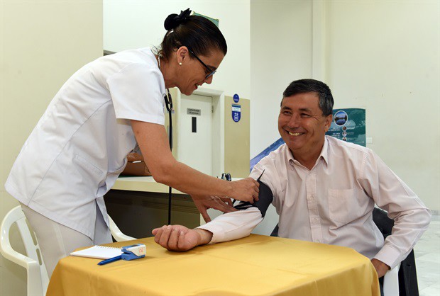 Solene aconteceu na manhã desta terça-feira (13), no salão nobre “Prof. Prof. Helly de Campos Melges” da Câmara