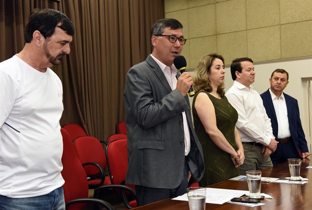 Solene aconteceu na manhã desta terça-feira (13), no salão nobre “Prof. Prof. Helly de Campos Melges” da Câmara