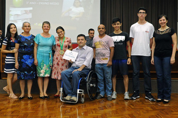 Entrega da Medalha Prudente de Moraes ocorreu no salão nobre, na tarde desta quarta-feira