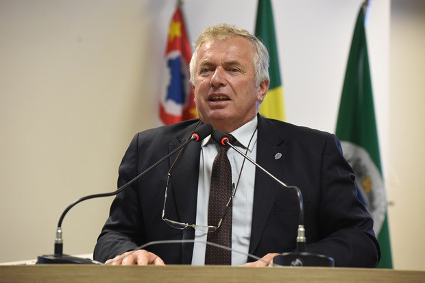 Tozão faz prestação de contas em reivindicações e conquistas populares
