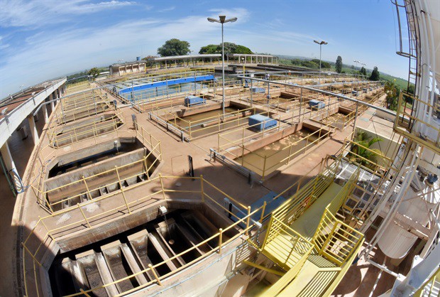 Parlamentares enumeraram bairros que sofrem com falta de abastecimento