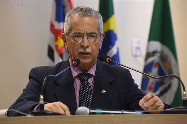 Capitão Gomes defende relatório da Comissão de Estudos sobre o Semae