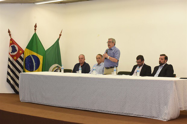 Audiência pública lotou o anfiteatro do Centro Cívico nesta terça-feira